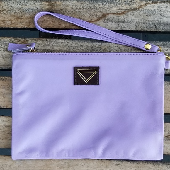 Leather cosmetic pouch